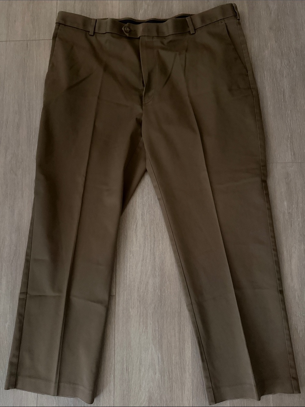 Roundtree & Yorke Travel Smart Classic Fit Flat-Front Chinos